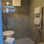 La Nocciolina Mansarda In Centro Apartmán *