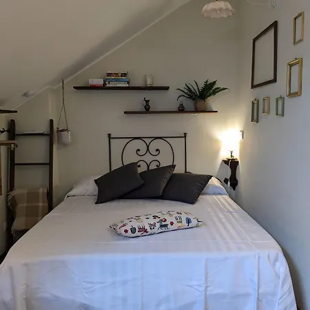 La Nocciolina Mansarda In Centro