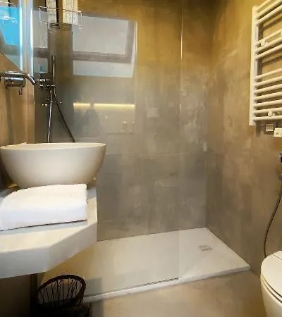 Apartment La Nocciolina Mansarda In Centro Cortemilia